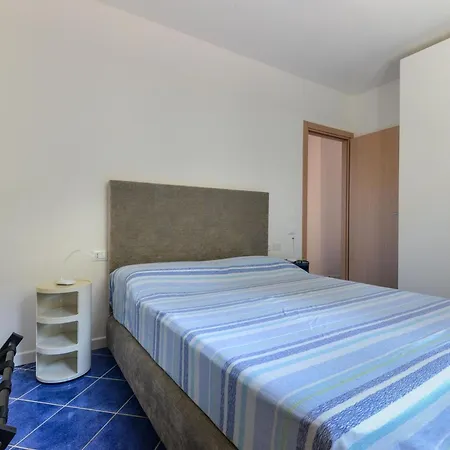 In Elba Near Straccoligno Villa *
